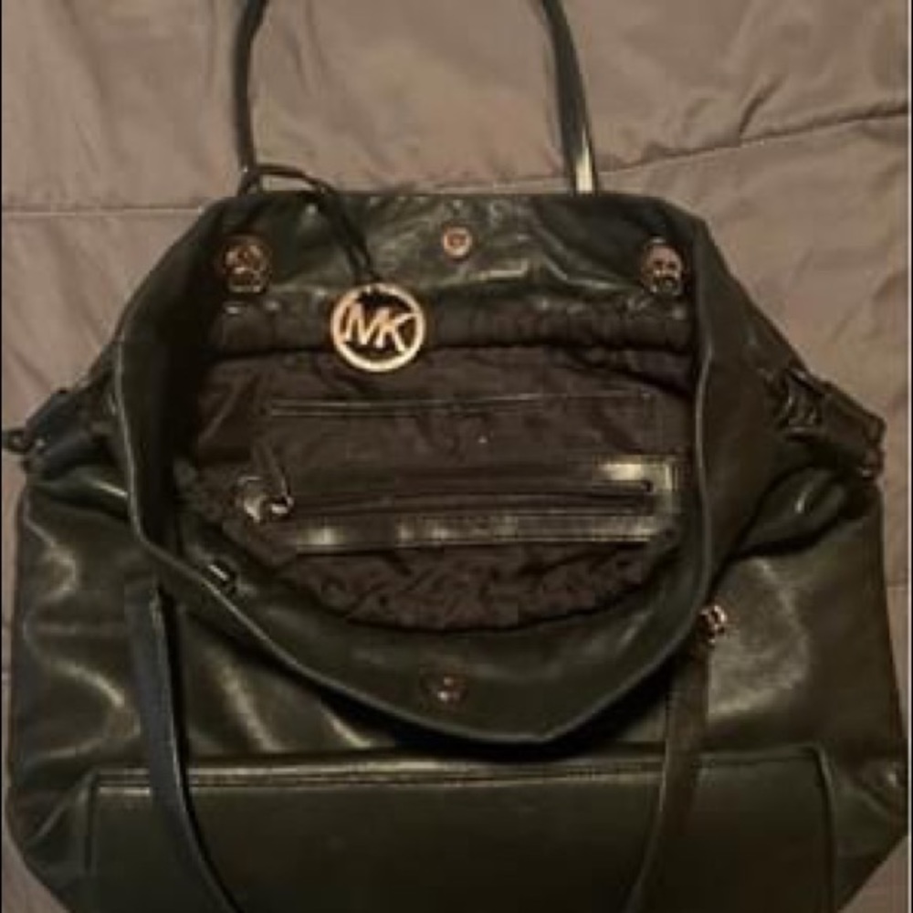Shoulder Bag - Picture 2 of 3